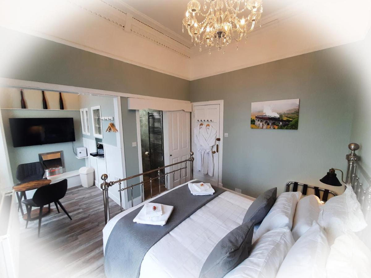 Highlander House Boutique Hotel Ротсей Экстерьер фото